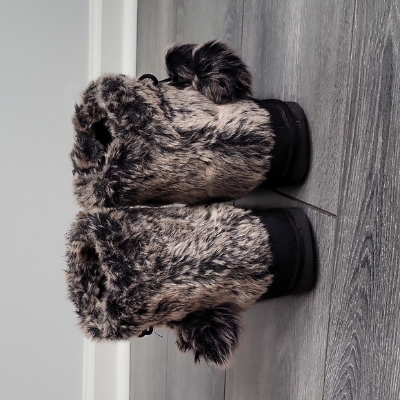 Cozy faux fur ski barbie booties - Picture 10 of 10